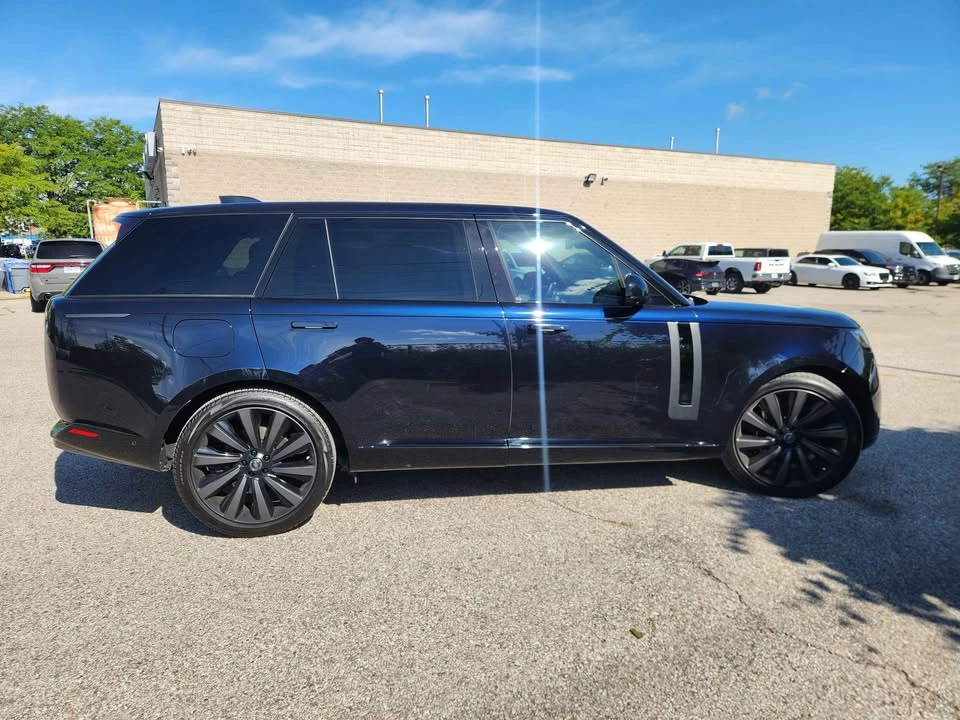 2023 Land Rover Range Rover L460 - Image 4 of 20