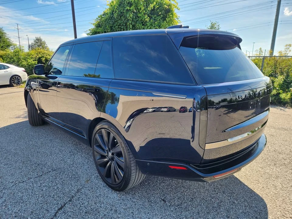 2023 Land Rover Range Rover L460 - Image 8 of 20