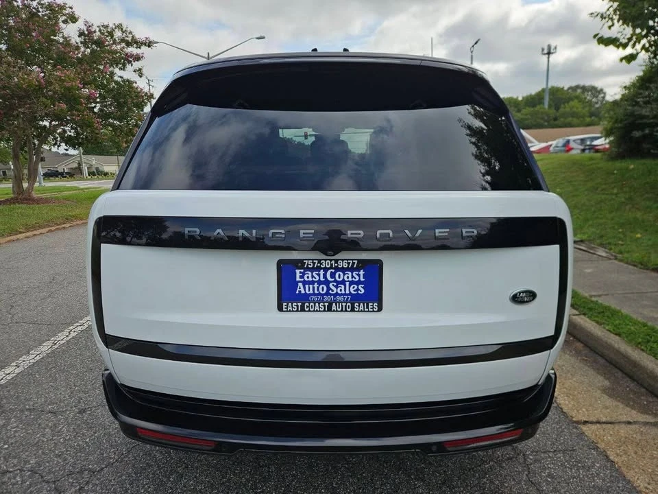 2023 Land Rover Range Rover L460 - Image 5 of 20