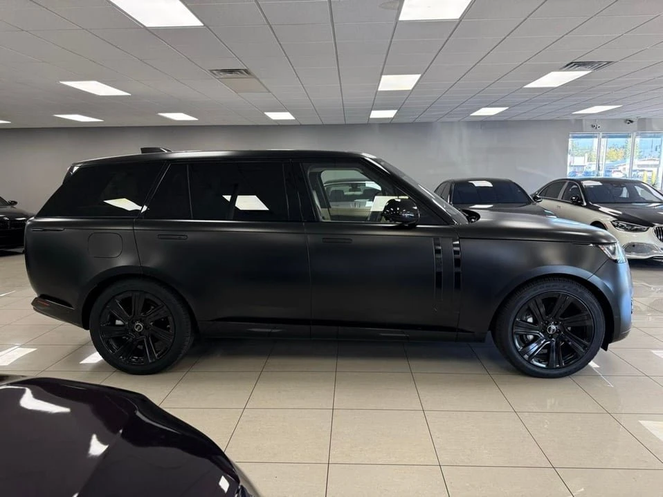 2023 Land Rover Range Rover L460 - Image 3 of 20