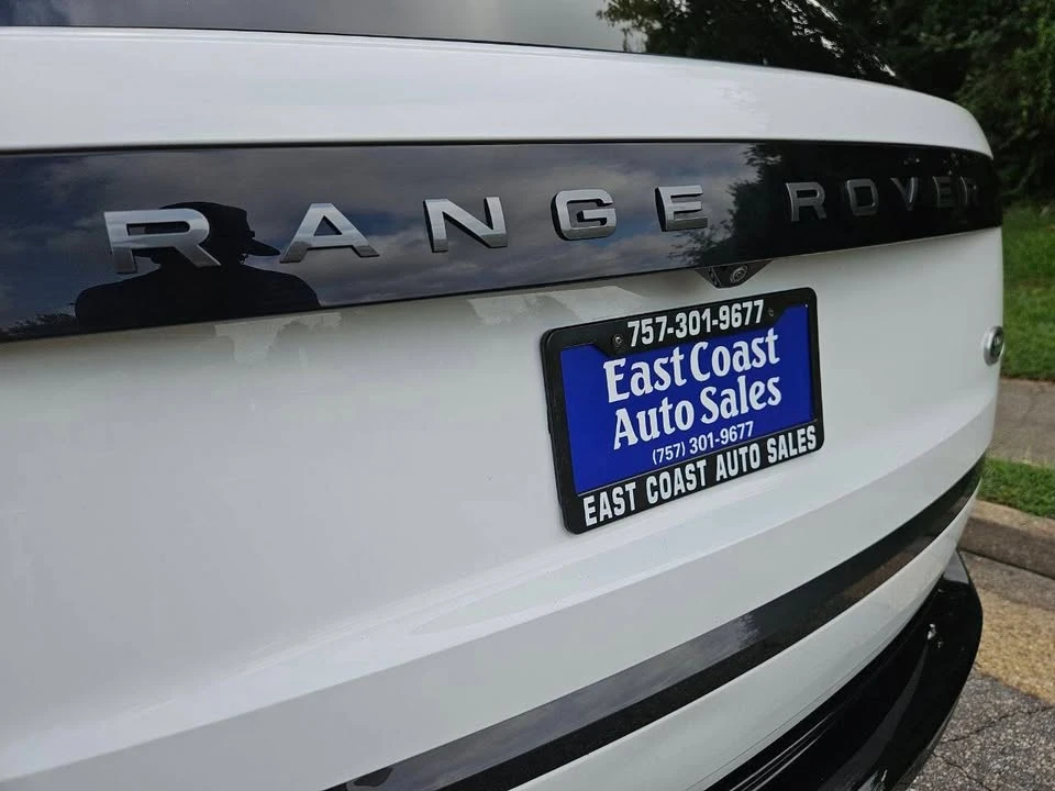 2023 Land Rover Range Rover L460 - Image 10 of 20