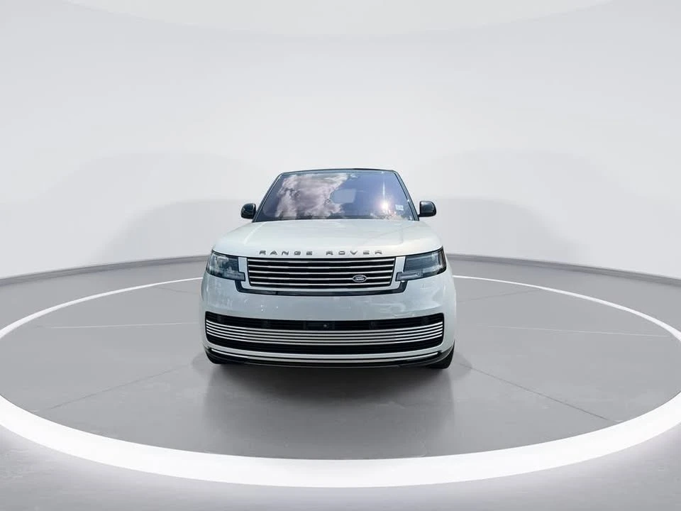 2023 Land Rover Range Rover L460 - Image 3 of 20