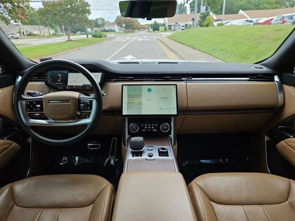 2023 Land Rover Range Rover L460 - Image 20 of 20