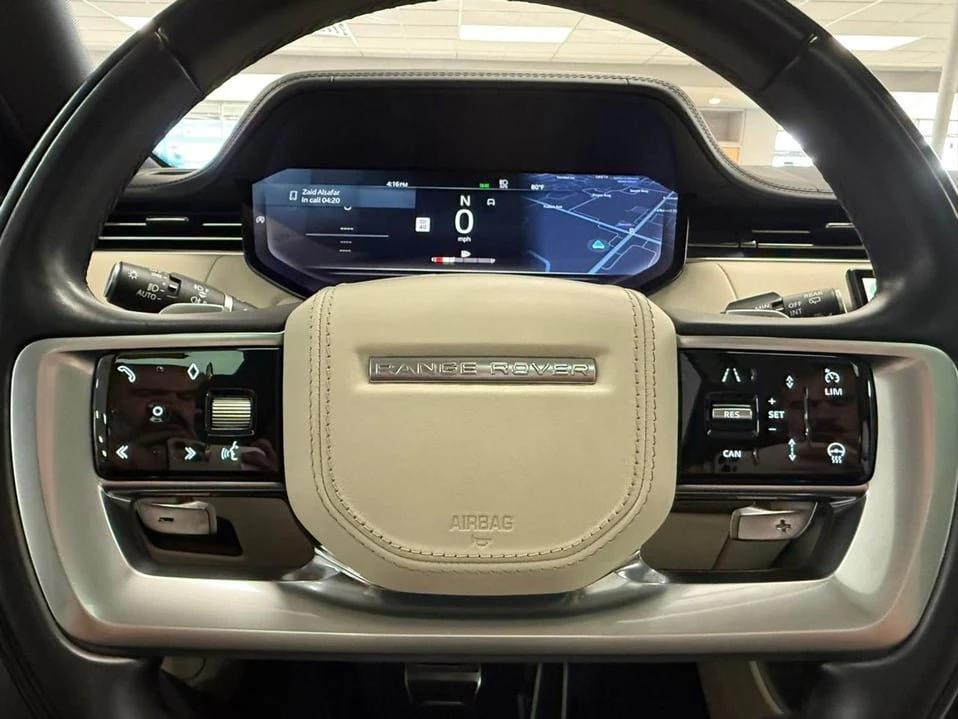 2023 Land Rover Range Rover L460 - Image 17 of 20