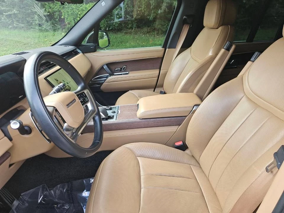 2023 Land Rover Range Rover L460 - Image 12 of 20