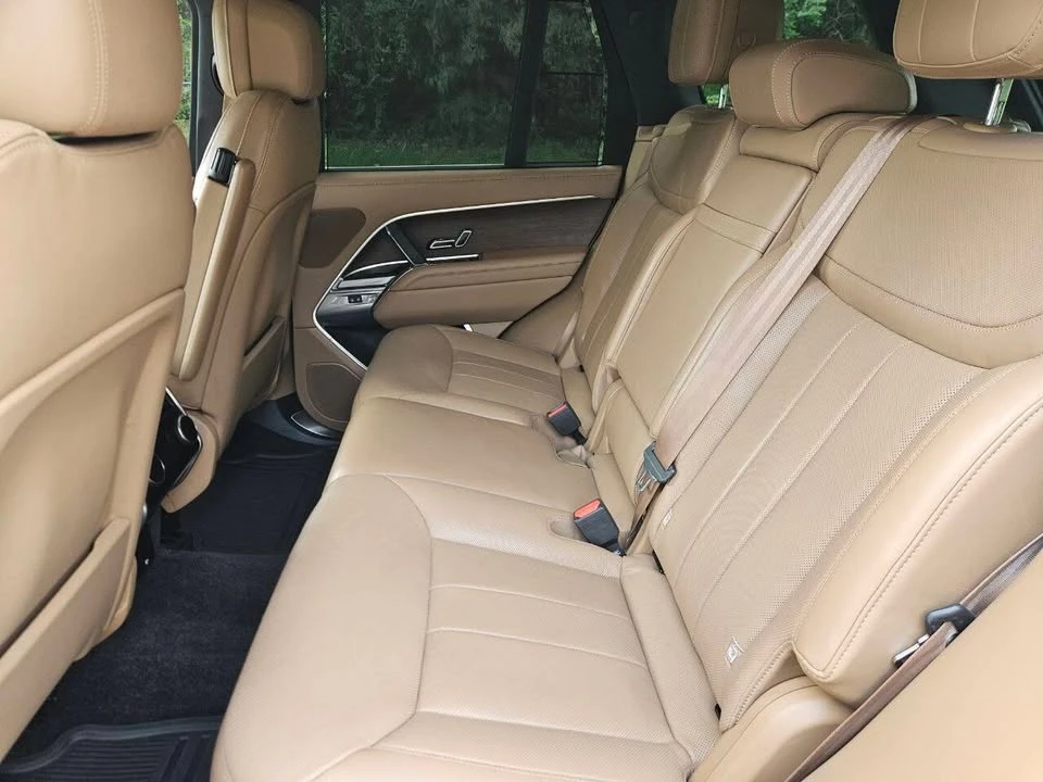 2023 Land Rover Range Rover L460 - Image 15 of 20