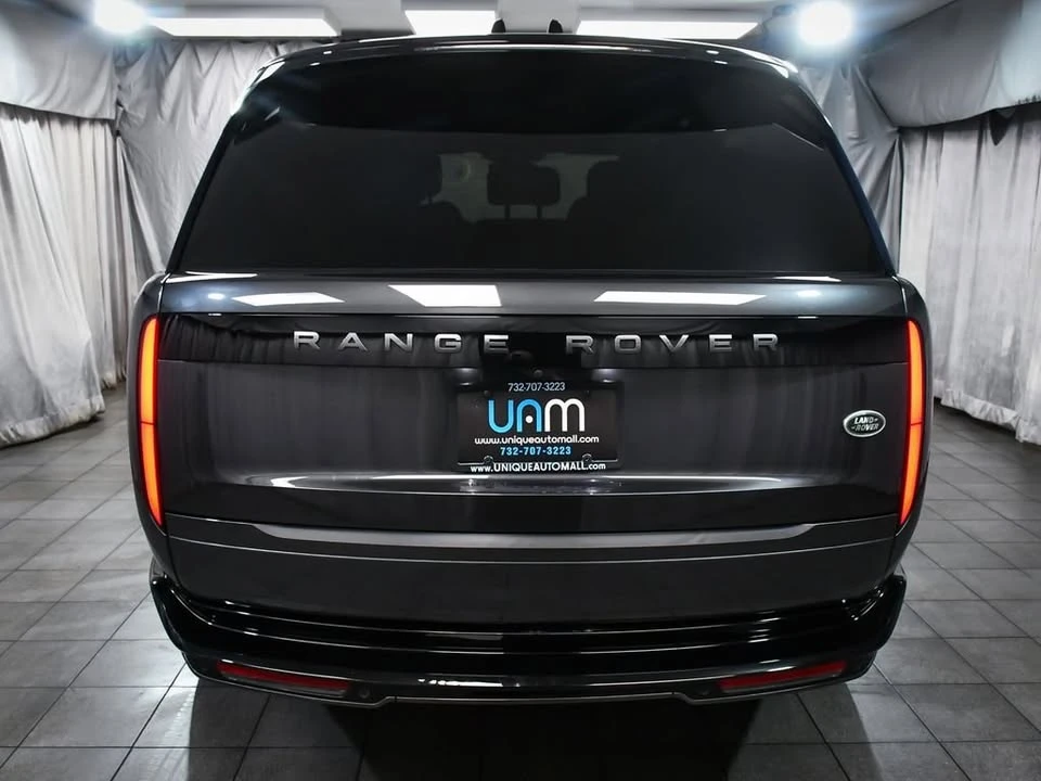 2023 Land Rover Range Rover L460 - Image 5 of 20