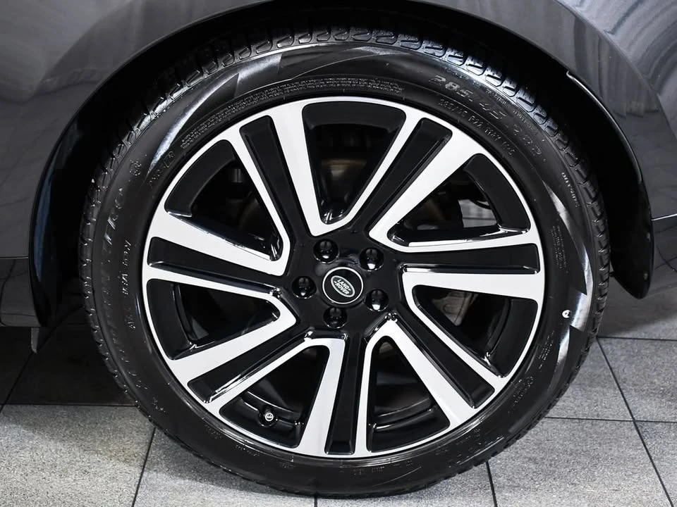 2023 Land Rover Range Rover L460 - Image 8 of 20