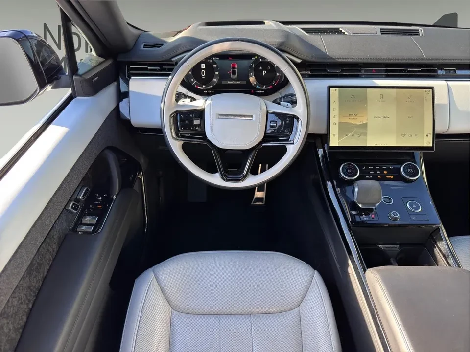 2023 Land Rover Range Rover L460 - Image 7 of 14