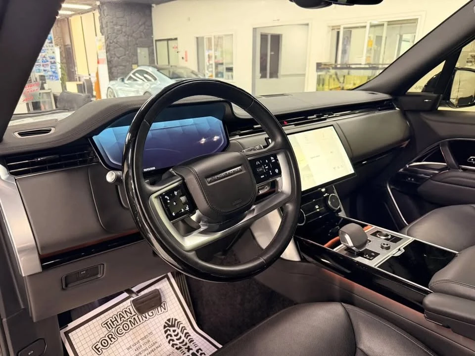 2023 Land Rover Range Rover L460 - Image 9 of 20