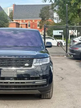 2023 Land Rover Range Rover P530 SE SWB
