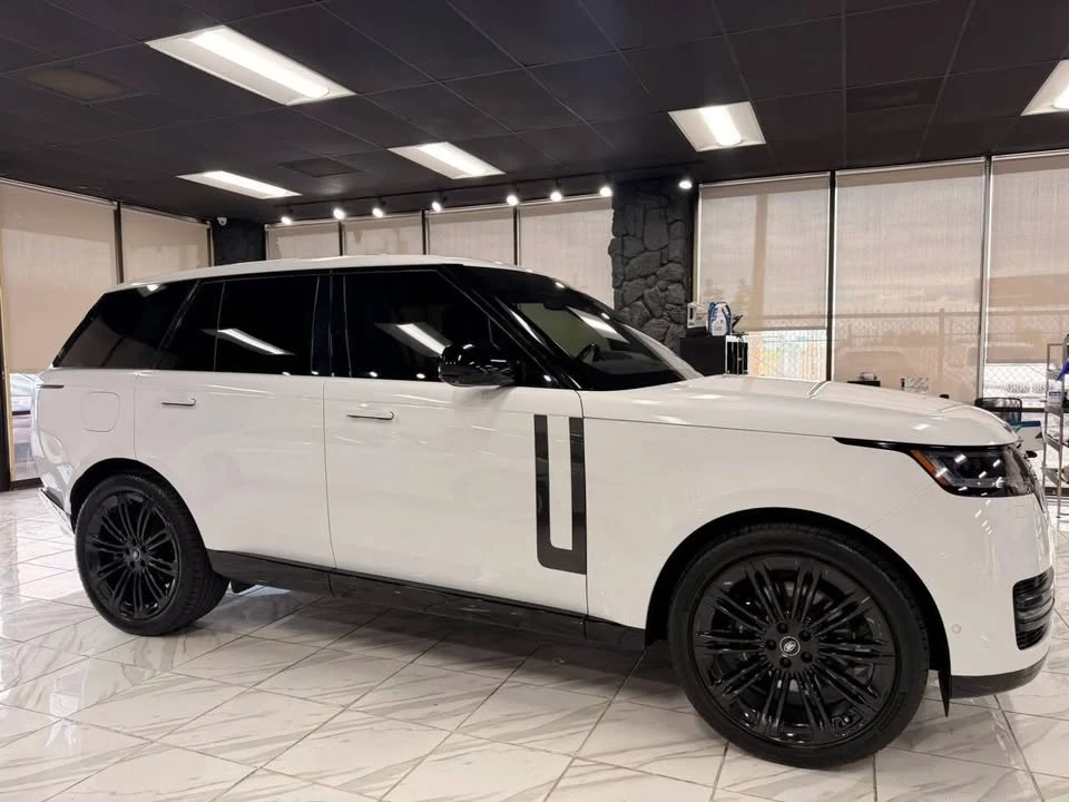 2023 Land Rover Range Rover L460 - Image 6 of 20