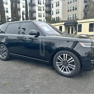 2023 Land Rover Range Rover P530 SE SWB