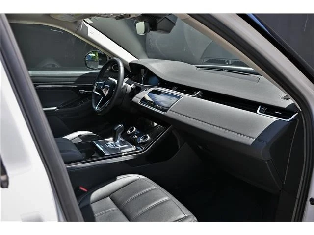 2023 Land Rover Range Rover L460 - Image 18 of 21