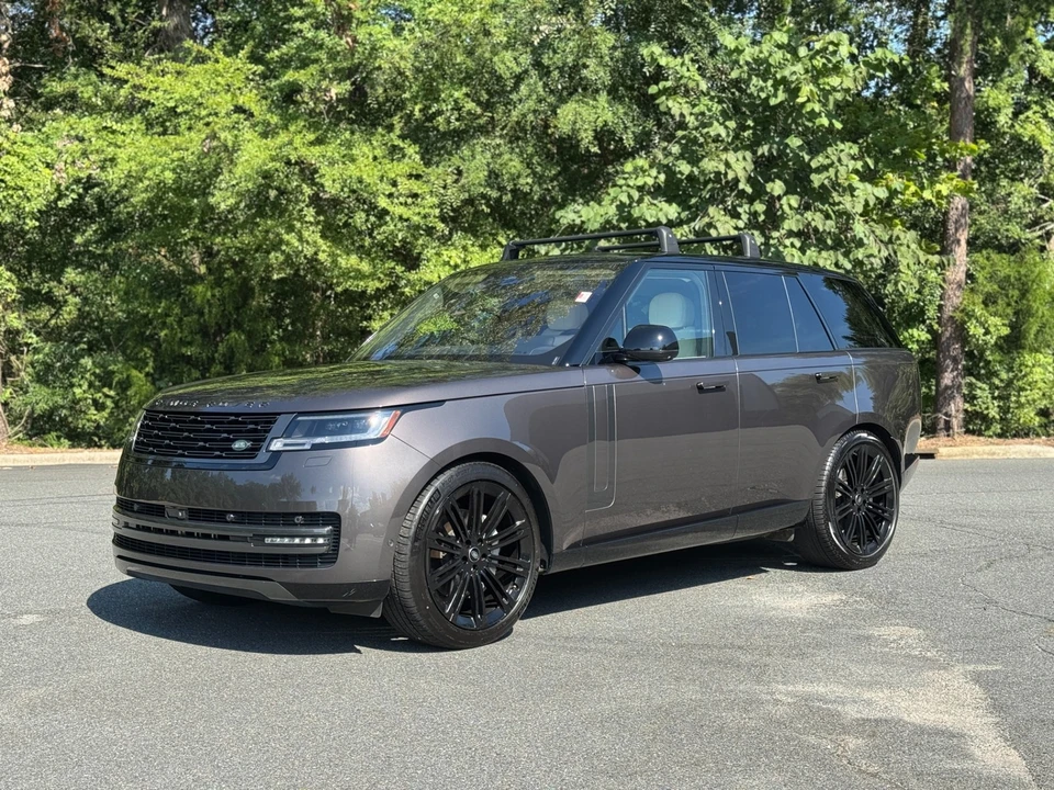 2023 Land Rover Range Rover L460 - Image 4 of 12