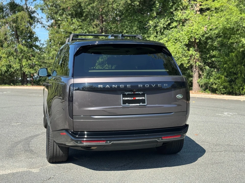 2023 Land Rover Range Rover L460 - Image 9 of 12
