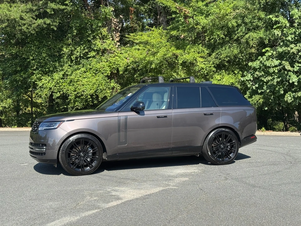 2023 Land Rover Range Rover L460 - Image 5 of 12