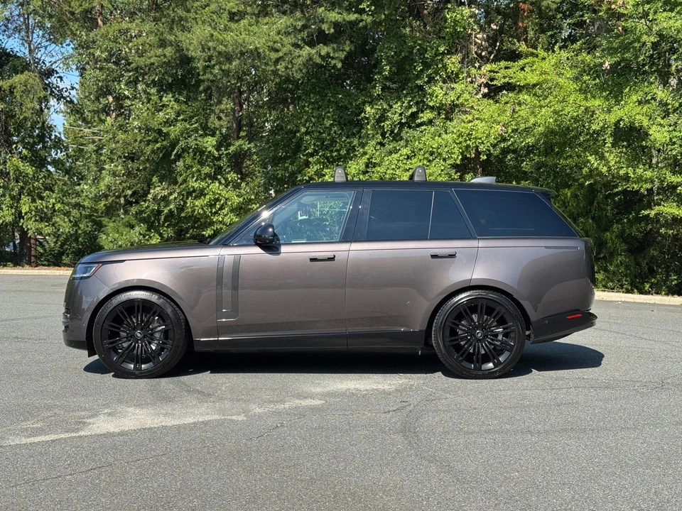 2023 Land Rover Range Rover L460 - Image 6 of 21