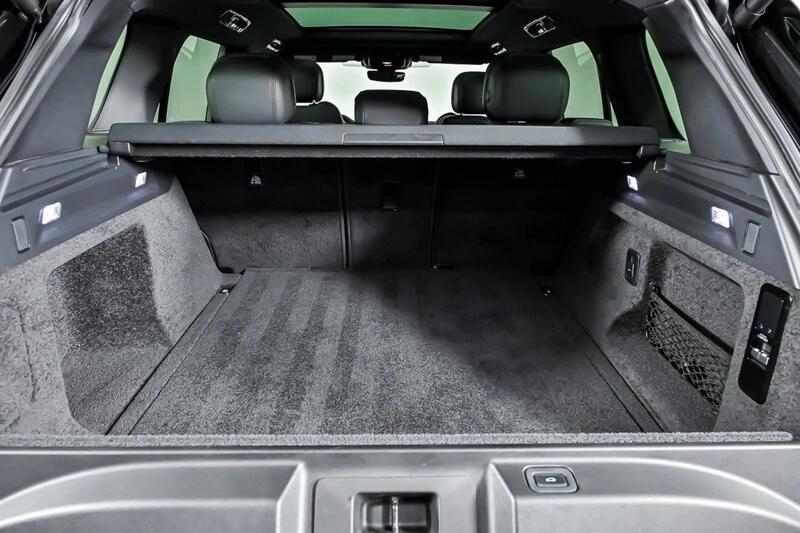 2023 Land Rover Range Rover L460 - Image 16 of 31