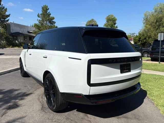 2023 Land Rover Range Rover L460 - Image 4 of 15