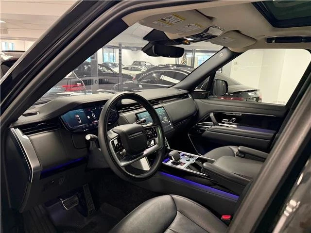 2023 Land Rover Range Rover L460 - Image 14 of 20