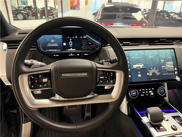 2023 Land Rover Range Rover L460 - Image 13 of 20