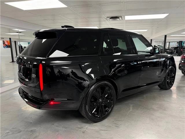 2023 Land Rover Range Rover L460 - Image 5 of 20