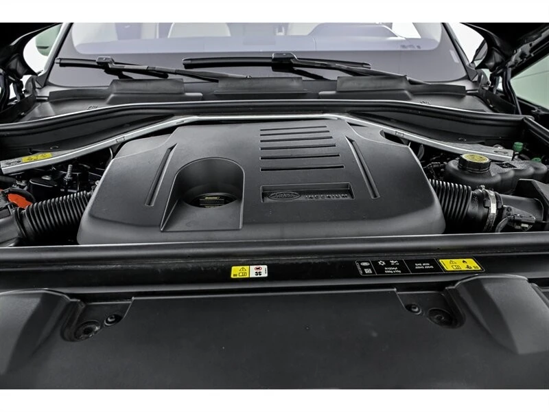2023 Land Rover Range Rover L460 - Image 12 of 30