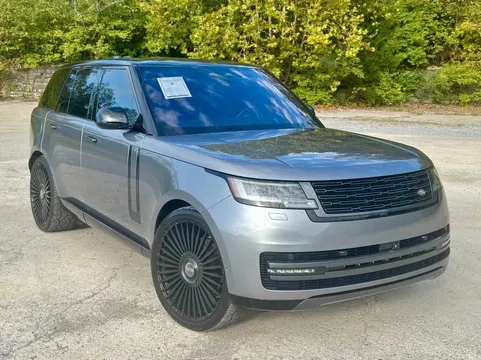 2023 Land Rover Range Rover P400 SE Shadow Exterior Pack