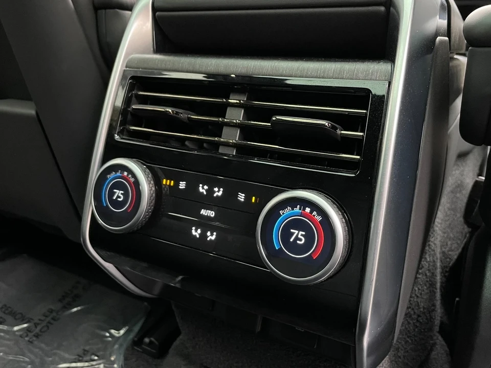 2023 Land Rover Range Rover L460 - Image 20 of 21