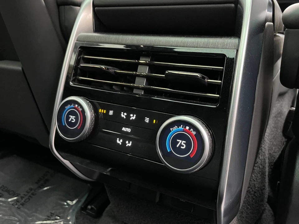 2023 Land Rover Range Rover L460 - Image 20 of 31