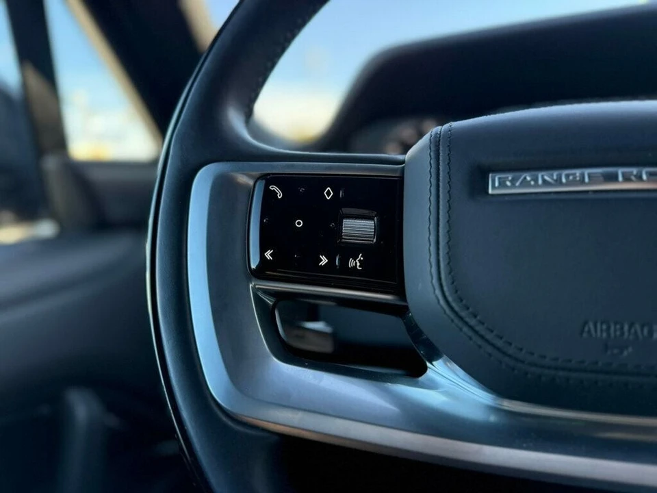 2023 Land Rover Range Rover L460 - Image 11 of 21