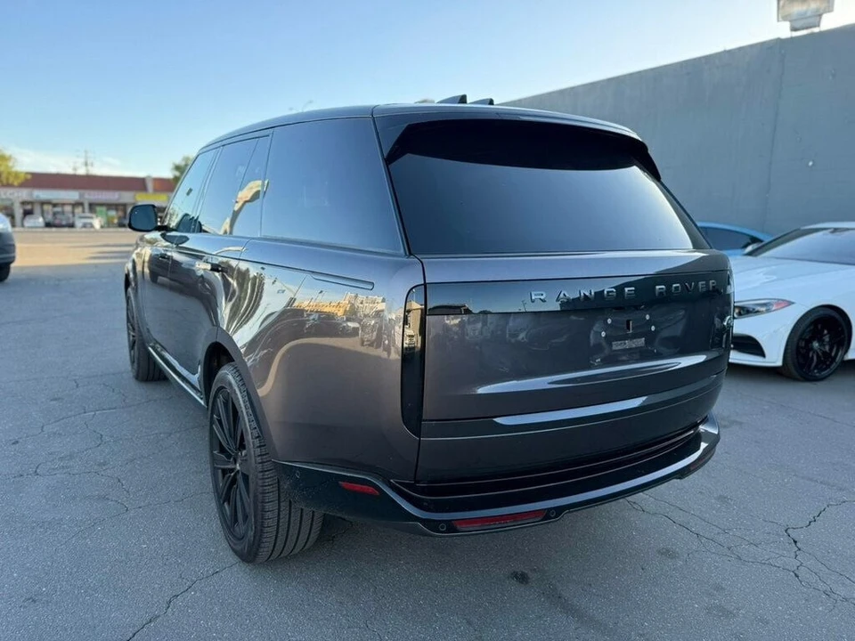 2023 Land Rover Range Rover L460 - Image 6 of 21