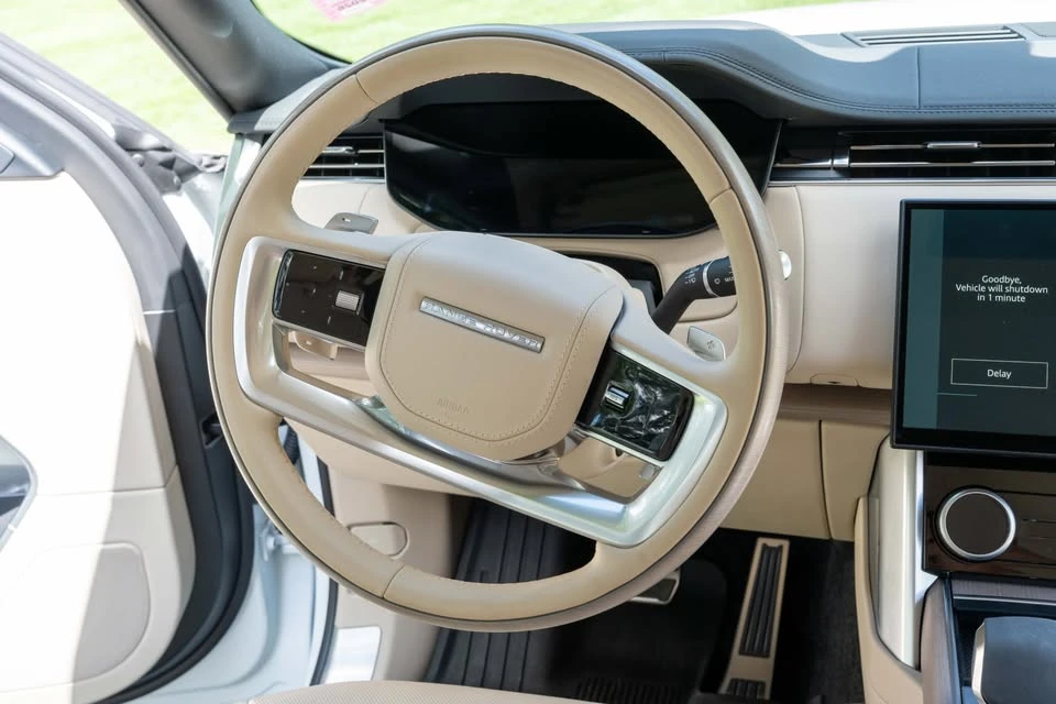 2023 Land Rover Range Rover L460 - Image 8 of 20