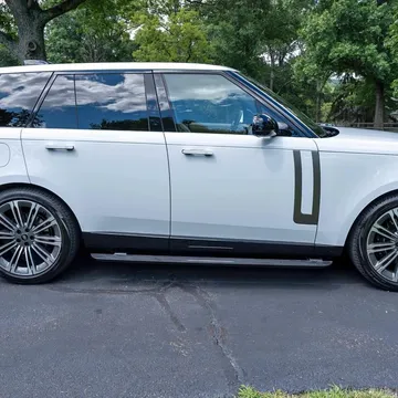2023 Land Rover Range Rover P400 SE SWB