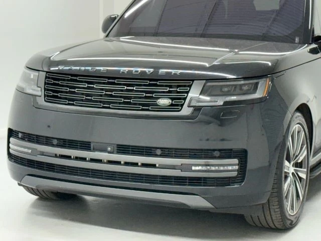 2023 Land Rover Range Rover L460 - Image 10 of 12