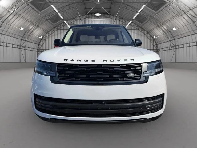 2023 Land Rover Range Rover L460 - Image 4 of 19