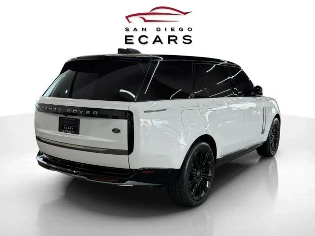 2023 Land Rover Range Rover L460 - Image 5 of 31