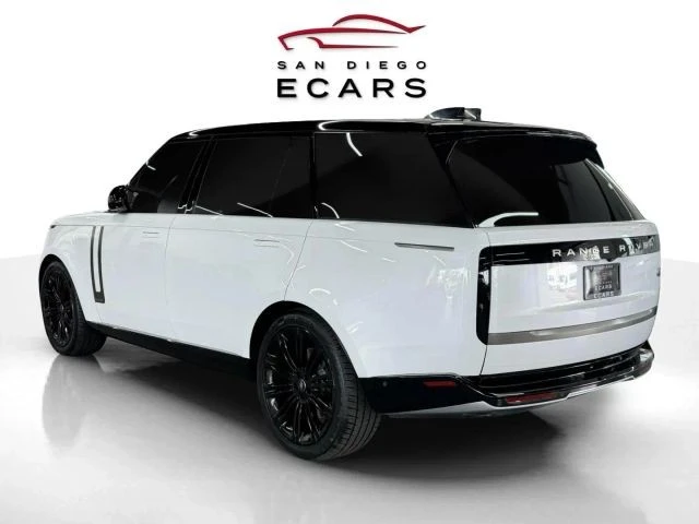 2023 Land Rover Range Rover L460 - Image 7 of 31