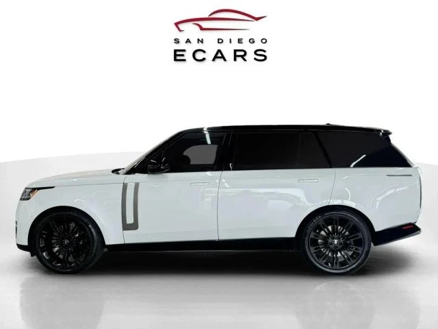 2023 Land Rover Range Rover L460 - Image 8 of 31