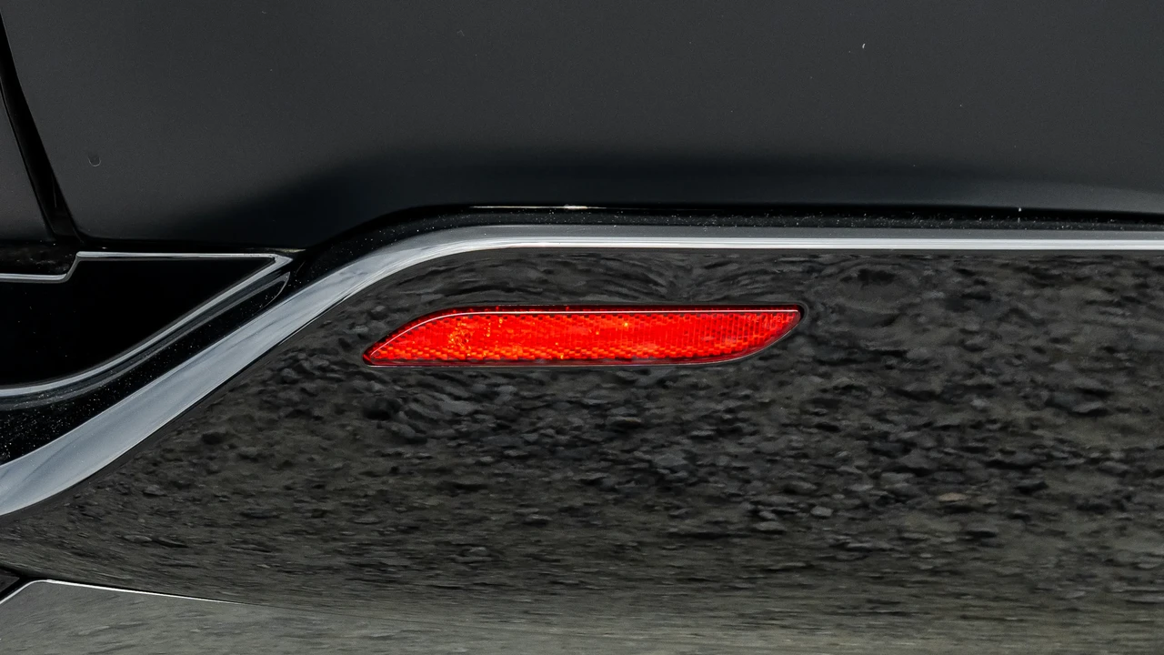 2023 Land Rover Range Rover L460 - Image 22 of 31