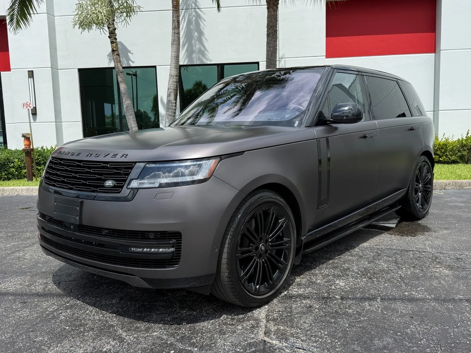 2023 Land Rover Range Rover L460 - Image 9 of 31