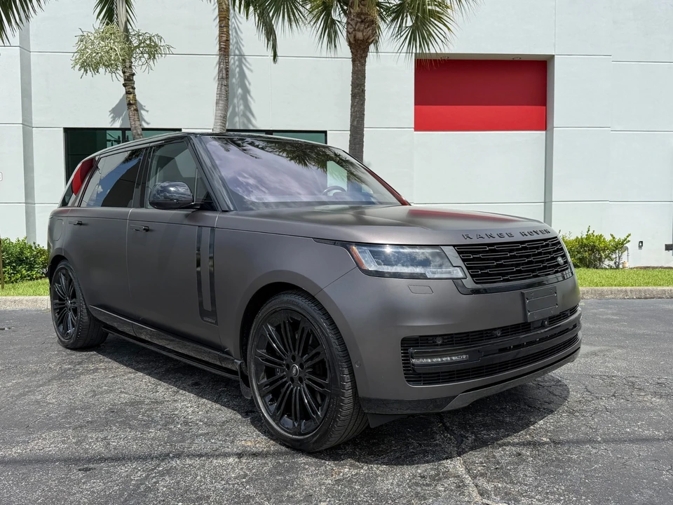 2023 Land Rover Range Rover L460 - Image 5 of 31