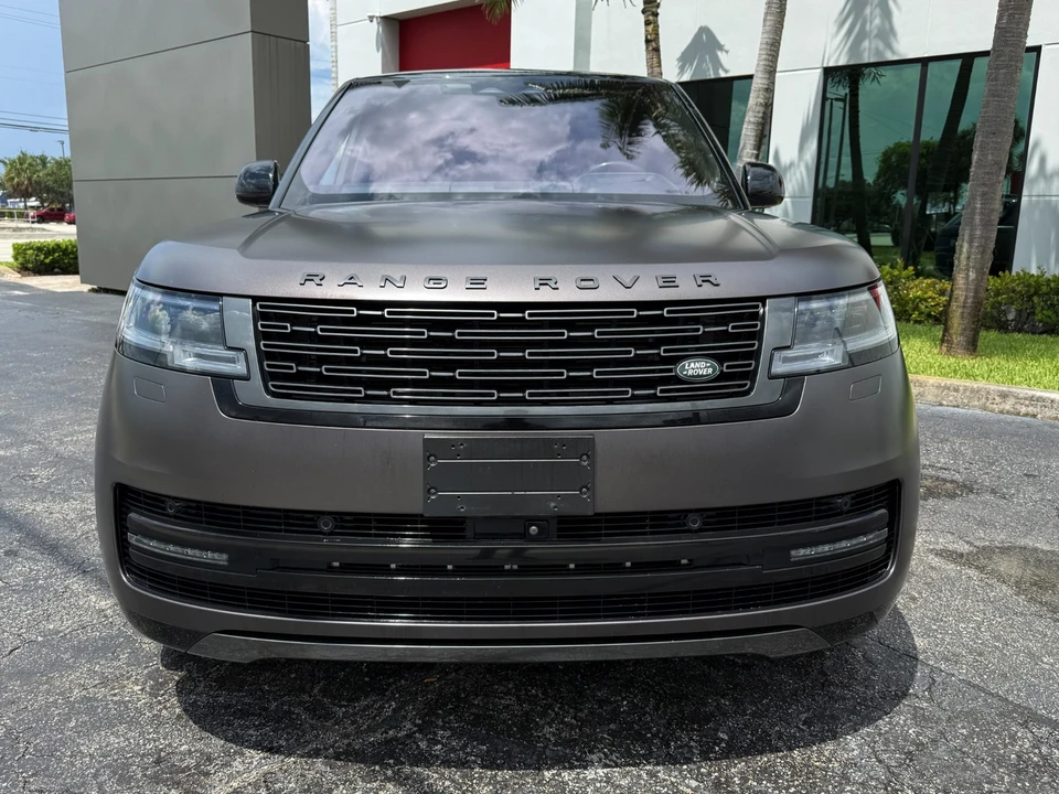 2023 Land Rover Range Rover L460 - Image 7 of 31