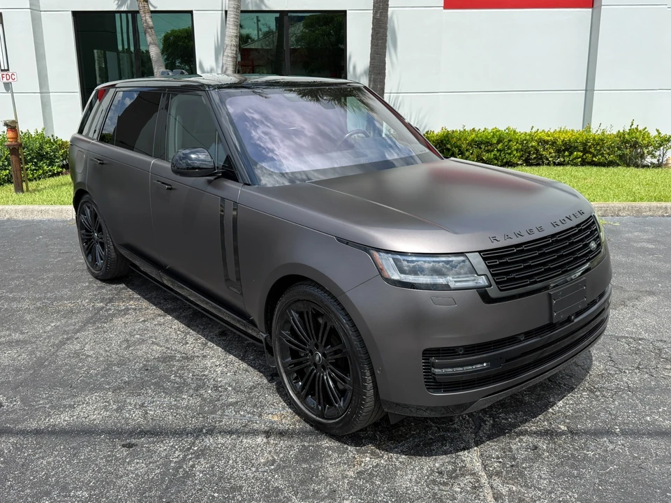 2023 Land Rover Range Rover L460 - Image 6 of 31