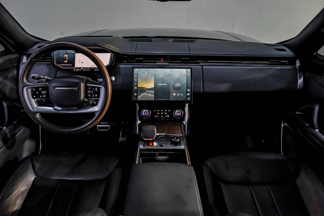 2023 Land Rover Range Rover L460 - Image 21 of 21