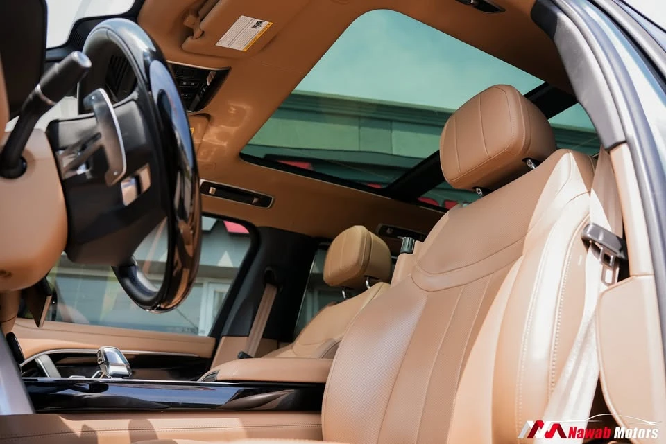 2023 Land Rover Range Rover L460 - Image 8 of 8