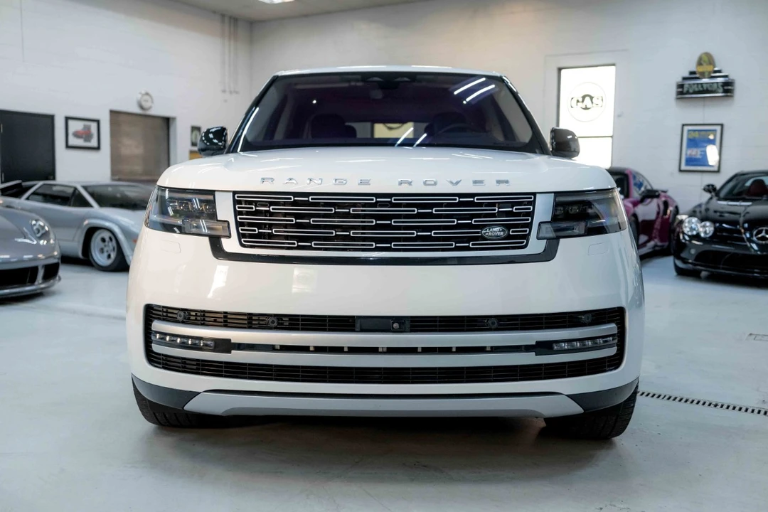 2023 Land Rover Range Rover L460 - Image 5 of 21