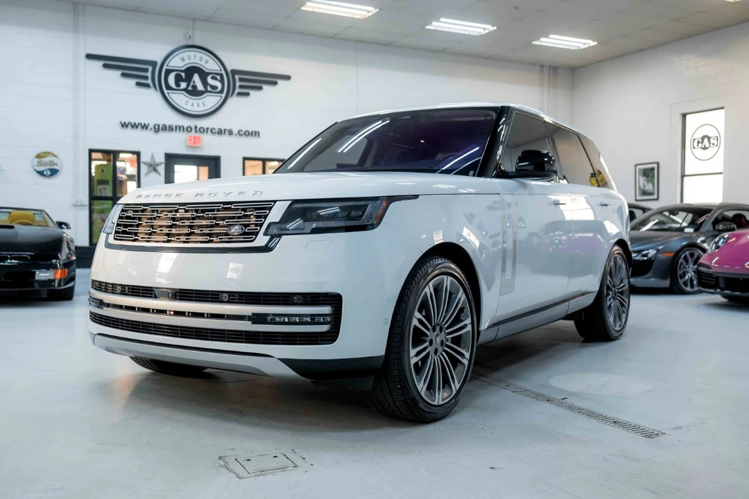 2023 Land Rover Range Rover L460 - Image 4 of 21