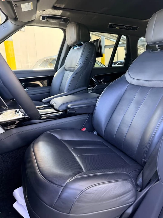 2023 Land Rover Range Rover L460 - Image 12 of 15
